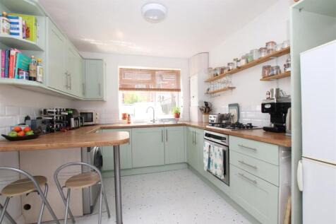 Kitchen.JPG
