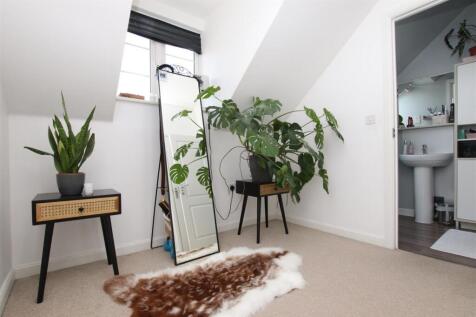 Dressing Area.JPG