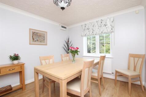 Dining Room.JPG