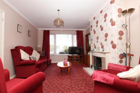 Living Room.JPG
