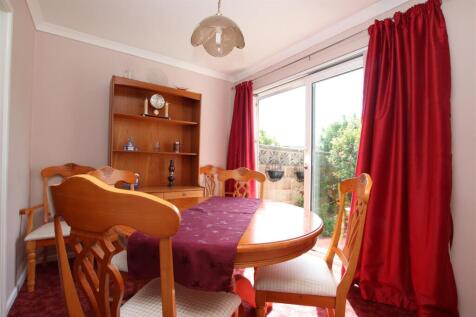 Dining Room.JPG
