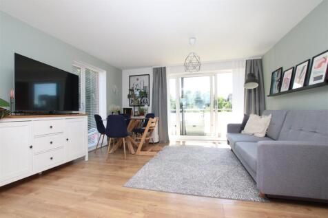 Living Area.JPG