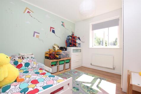 Bedroom 2.JPG
