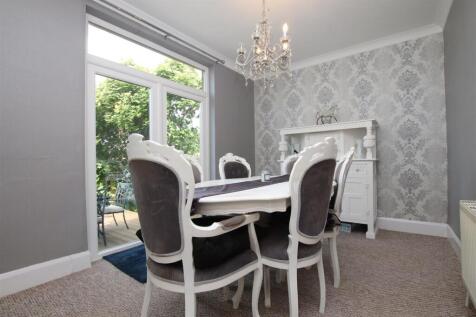 Dining Room.JPG