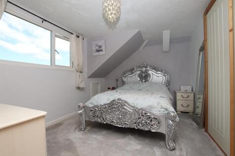 Bedroom 3.JPG