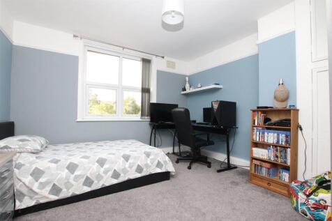 Bedroom 3.JPG