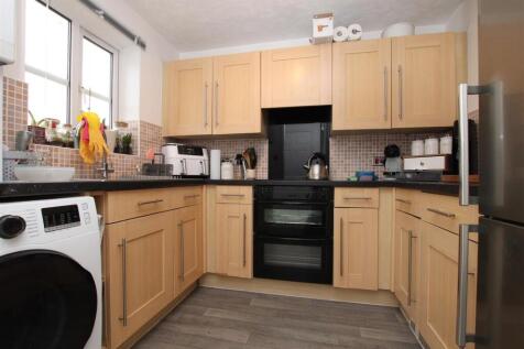 Kitchen.JPG