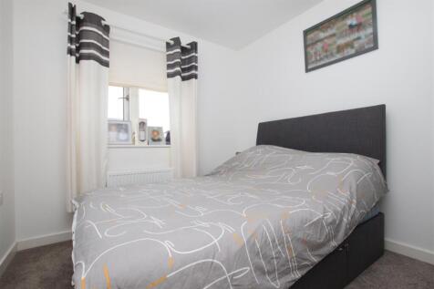Bedroom 3.JPG