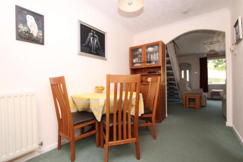 Dining Area.JPG