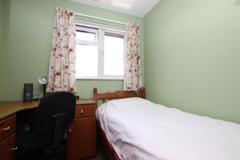 Bedroom 3.JPG
