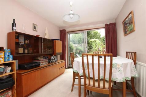 Dining Room.JPG