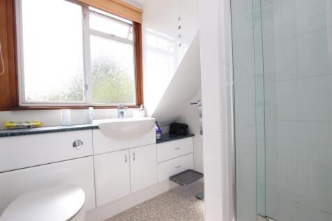 Shower Room.JPG