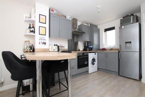 Kitchen.JPG