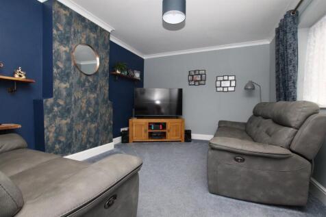 Living Room.JPG