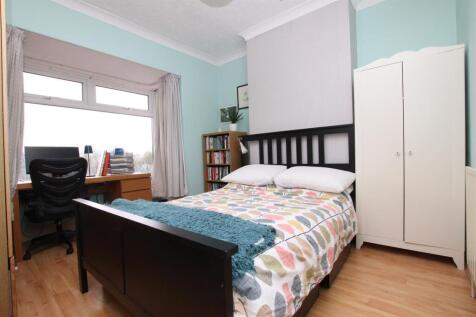 Bedroom 3.JPG