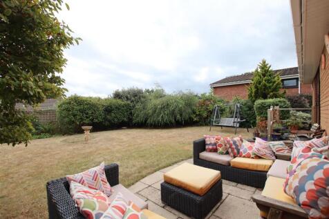 Rear Garden.JPG