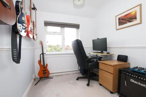 Bedroom 3.JPG