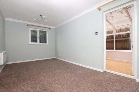 Living Room.JPG