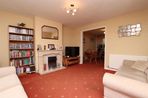 Living Room.JPG