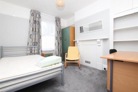 Bedroom 4.JPG