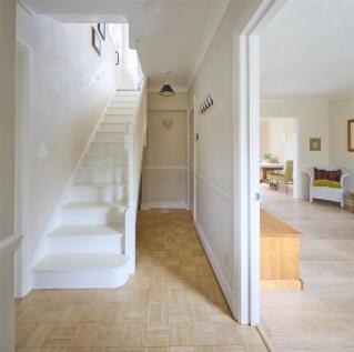 HALLWAY.jpg