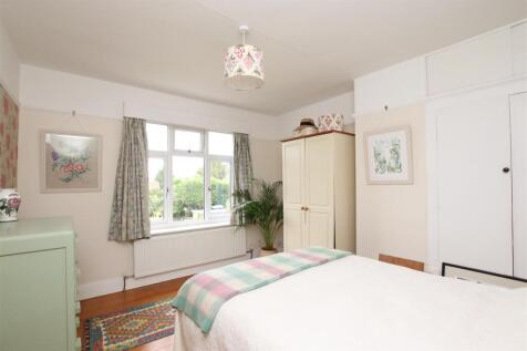 Bedroom 2..JPG