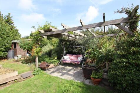 Pergola.JPG