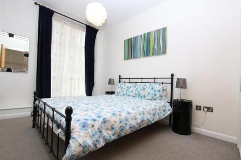 Bedroom.JPG