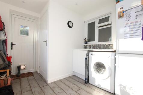 Utility Room.JPG