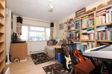 Bedroom 4 (Ground Floor).JPG