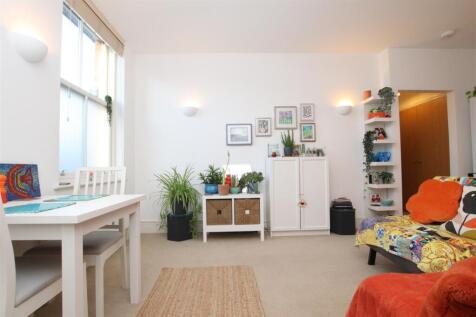 Living Dining Room.JPG