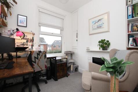 Bedroom 3.JPG