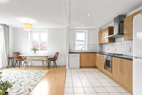 Reception/Kitchen