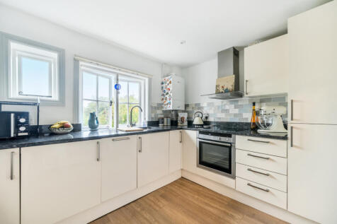 1361775-18-68dfc2...