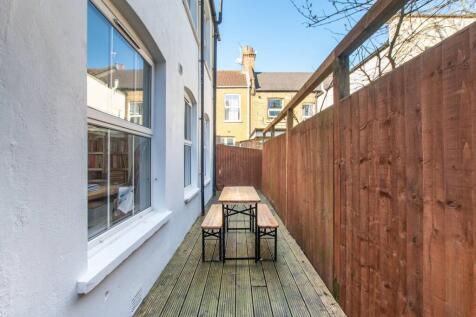 Property Image 11