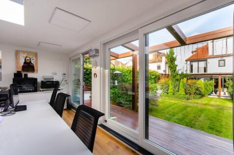 Property Image 35