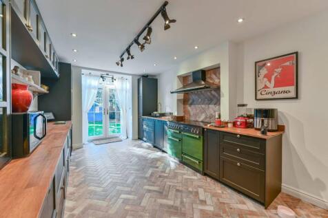 Property Image 9