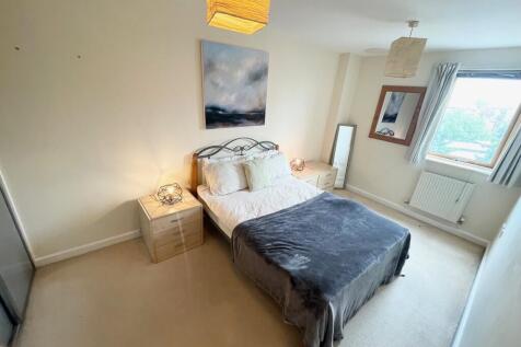 balmoral 8