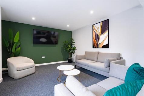 Communal sitting area 2.JPG