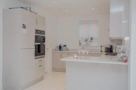 KITCHEN.jpeg