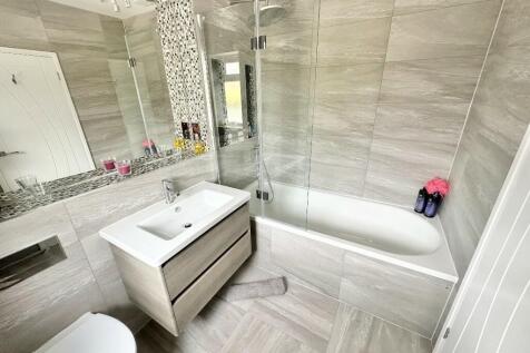 En-Suite Bed 2 