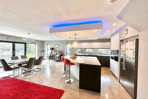 Open Plan Kitchen