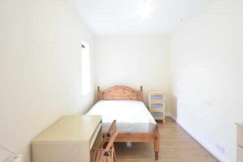 7 Oxnam Crescent11