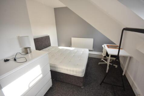 19 Claremont Road photos08