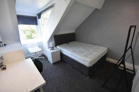 19 Claremont Road photos09