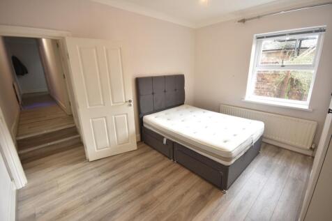 25 eslington - flat 1 (3)