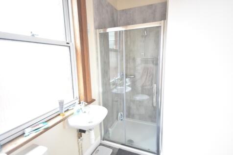 190 Sandyford Rd room 35