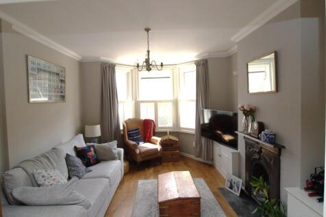 IMG_5885 lounge 