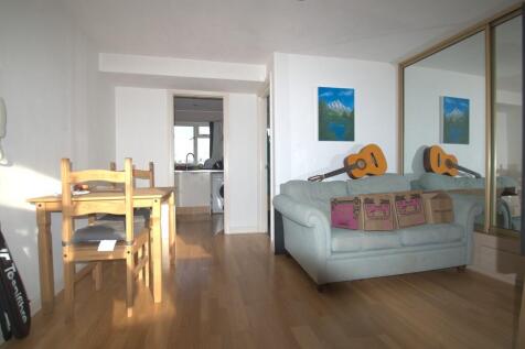 Studio Room 2