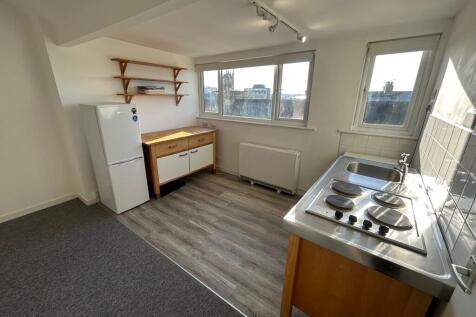 Kitchen IMG_2360